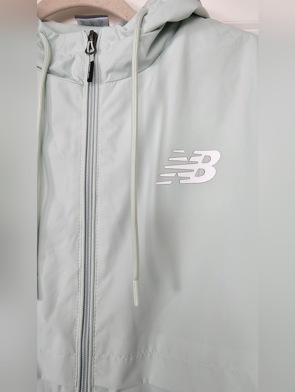 New Balance Fleece Lined Hooded Jacket Mint Green Women’s Medium Running Athleti - Picture 3 of 8